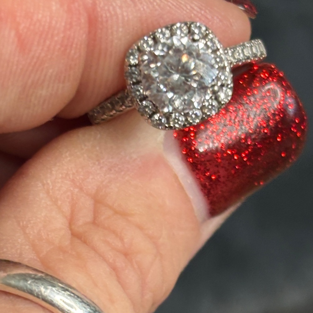 Silver Modern Gents Halo Ring over 1 carat like new! Size 5 - Picture 8 of 8